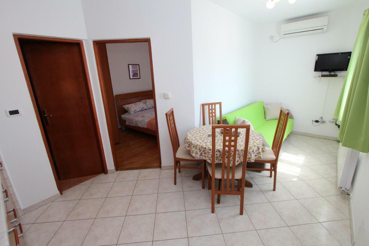 Apartments Villa Mara Rovinj Quarto foto